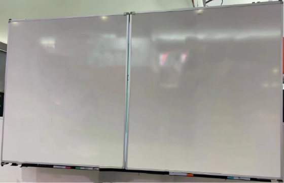 Display interattivo da 75 pollici con supporto elettronico con visualizzazione laterale