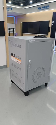 CE Carica corrente alternata Carica corrente continua e USB Tipo A Tipo C Cassaforte di archiviazione iPad Cesto di ricarica mobile Armadio di ricarica con ruote