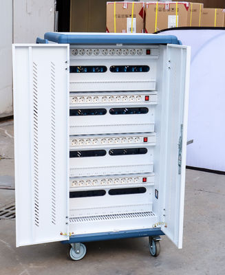 CE Carica corrente alternata Carica corrente continua e USB Tipo A Tipo C Cassaforte di archiviazione iPad Cesto di ricarica mobile Armadio di ricarica con ruote