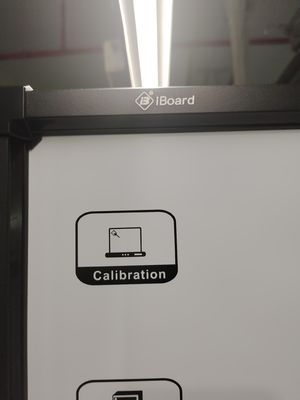 19 anni Fabbrica all'ingrosso Grande angolo di visione Umidità di stoccaggio IWB Tavola bianca interattiva Effetto di visualizzazione eccezionale Tavola bianca elettronica interattiva Ten Touch Point Tecnologia infrarossa IR