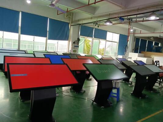 23.8 27 32 pollici Display di segnaletica digitale in piedi su pavimento Pubblicità Chiosco in piedi su pavimento