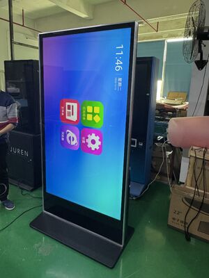 Monitoraggio e analisi delle campagne pubblicitarie digitali Monitor pubblicitario digitale con vero monitoraggio in tempo reale e tipo di installazione di supporto a parete o pavimento