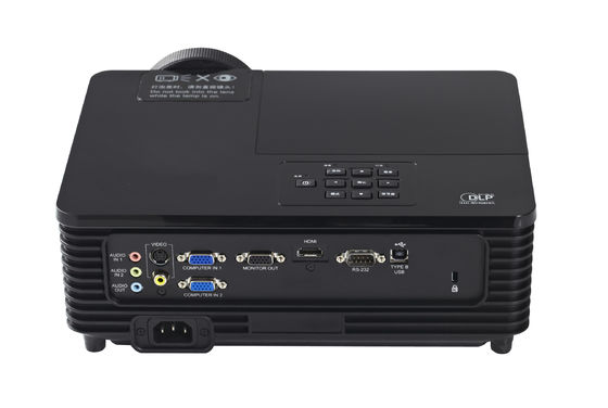Proiettore portatile laser DLP a tiro infrarosso a corto raggio Tavola bianca multi-touch Smart Board Lavorare con Android Pc Proiettore 4K