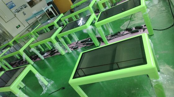 Windows OS Tavolo touch interattivo da 43 pollici Smart Touch Screen Tables For Kids
