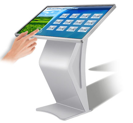 16 un chiosco di 9 touch screen, pavimento 3840x2160 che sta il contrassegno di Digital